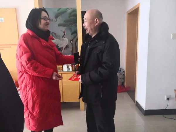 1611741001337538.jpg 南昌市總工會走訪慰問南昌市政建設(shè)集團困難職工6007.jpg