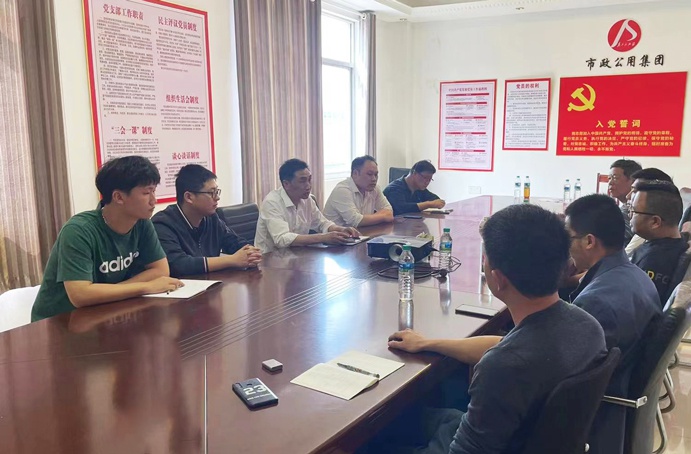 1647502931254778.jpg 小藍(lán)大道快速化項(xiàng)目召開新冠疫情防控緊急部署會691.jpg