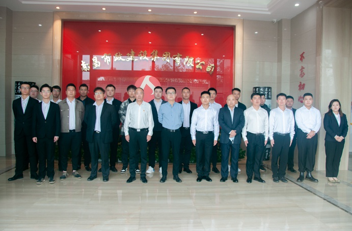 南昌市政建設(shè)集團(tuán)安監(jiān)(信訪)部組織開展“師帶徒”活動(dòng)啟動(dòng)儀式 南昌市政建設(shè)集團(tuán)安監(jiān)(信訪)部組織開展“師帶徒”活動(dòng)啟動(dòng)儀式