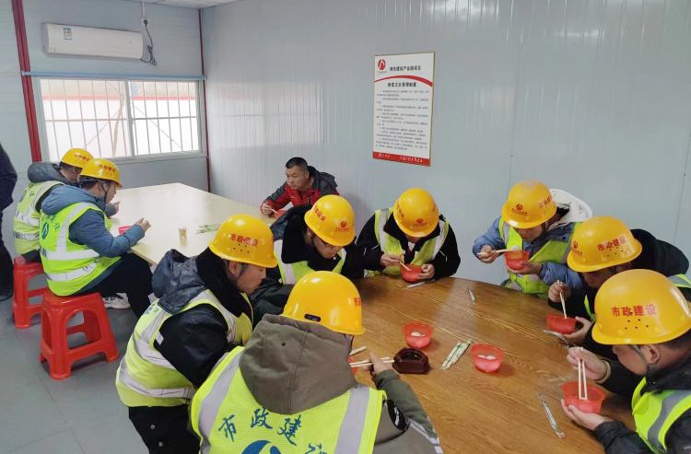 1675913867297113.jpg 691.jpg