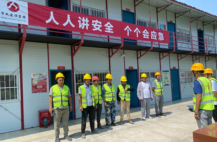 南昌市政建設(shè)集團(tuán)各項(xiàng)目組織開(kāi)展形式多樣的安全生產(chǎn)應(yīng)急演練 南昌市政建設(shè)集團(tuán)各項(xiàng)目組織開(kāi)展形式多樣的安全生產(chǎn)應(yīng)急演練