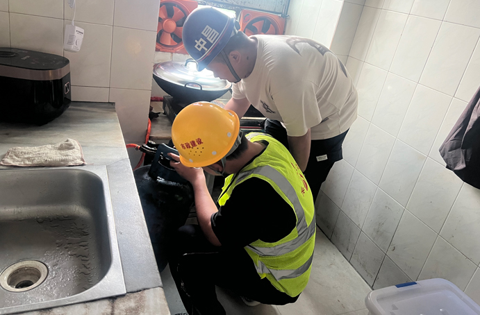 南昌市政建設(shè)集團(tuán)開(kāi)展燃?xì)獍踩髾z查 南昌市政建設(shè)集團(tuán)開(kāi)展燃?xì)獍踩髾z查