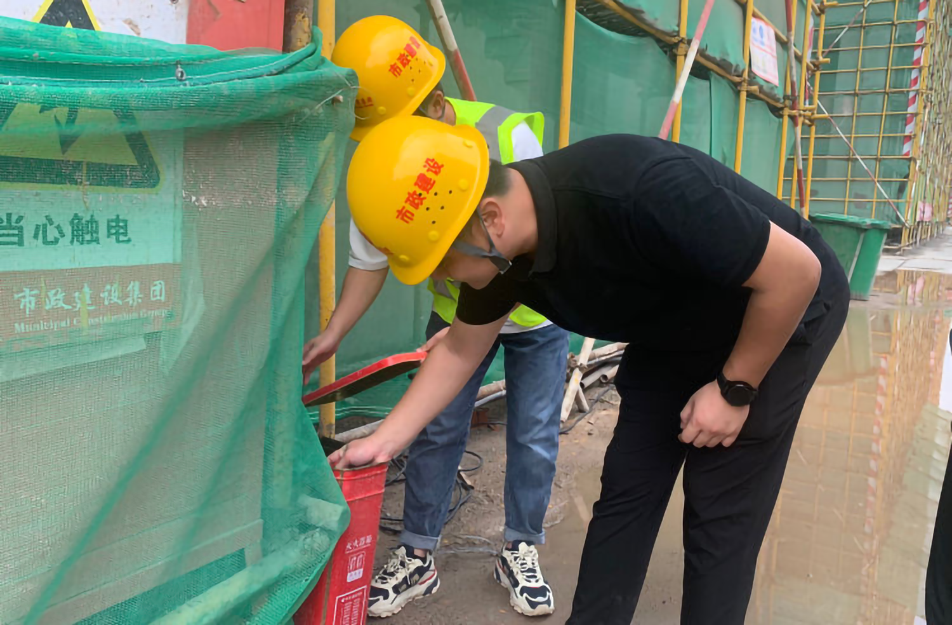 南昌市政建設(shè)集團開展節(jié)前安全生產(chǎn)檢查部署 南昌市政建設(shè)集團開展節(jié)前安全生產(chǎn)檢查部署