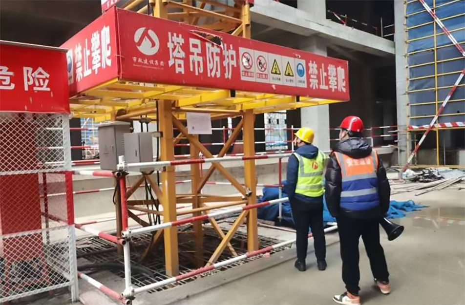 應(yīng)對(duì)低溫雨雪冰凍天氣 市政建設(shè)人在行動(dòng) 應(yīng)對(duì)低溫雨雪冰凍天氣 市政建設(shè)人在行動(dòng)