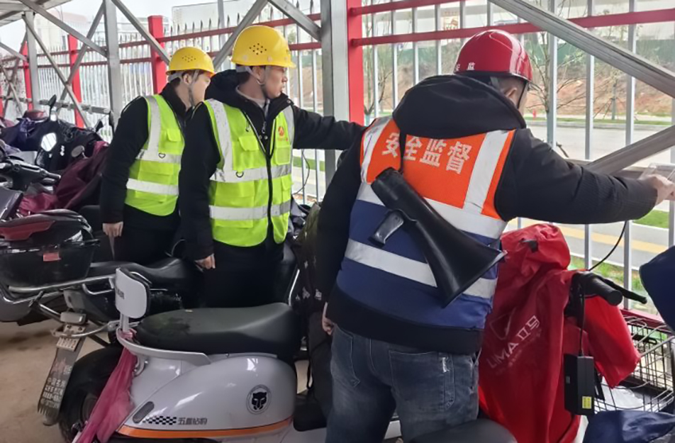 南昌市政建設(shè)集團(tuán)開展消防用電安全隱患專項(xiàng)整治 南昌市政建設(shè)集團(tuán)開展消防用電安全隱患專項(xiàng)整治