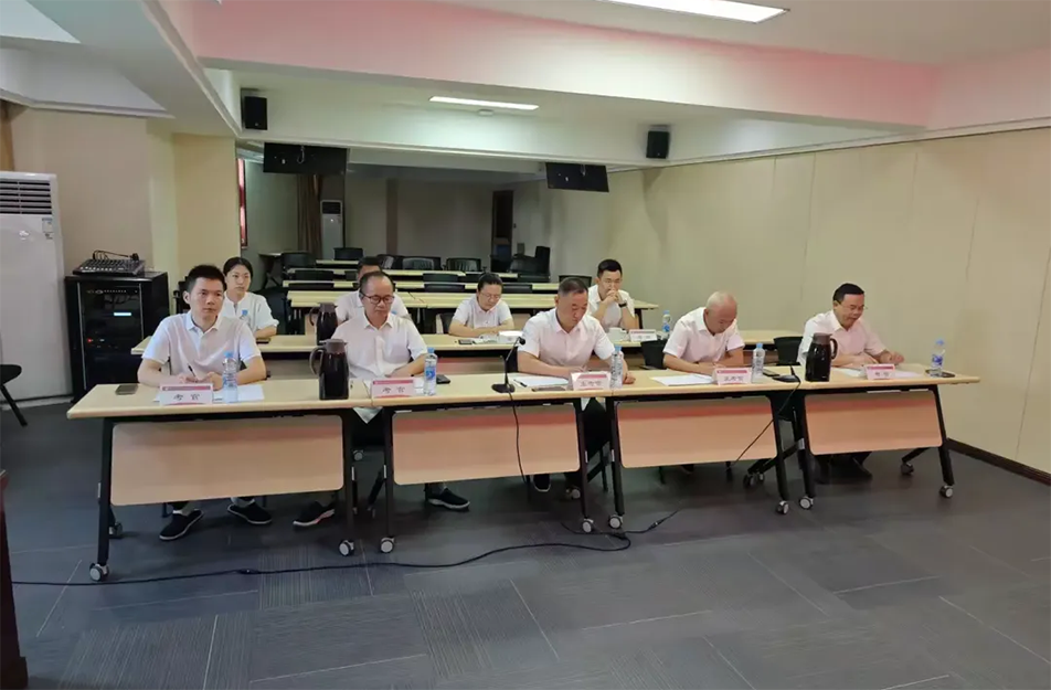 南昌市政建設(shè)集團(tuán)有限公司2024 年度第二屆員工職級(jí)晉升考評(píng)會(huì) 南昌市政建設(shè)集團(tuán)有限公司2024 年度第二屆員工職級(jí)晉升考評(píng)會(huì)